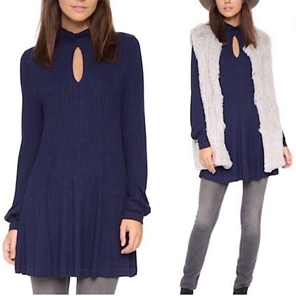 Free People Top Copa Banana Ribbed Keyhole Tunic Navy Medium